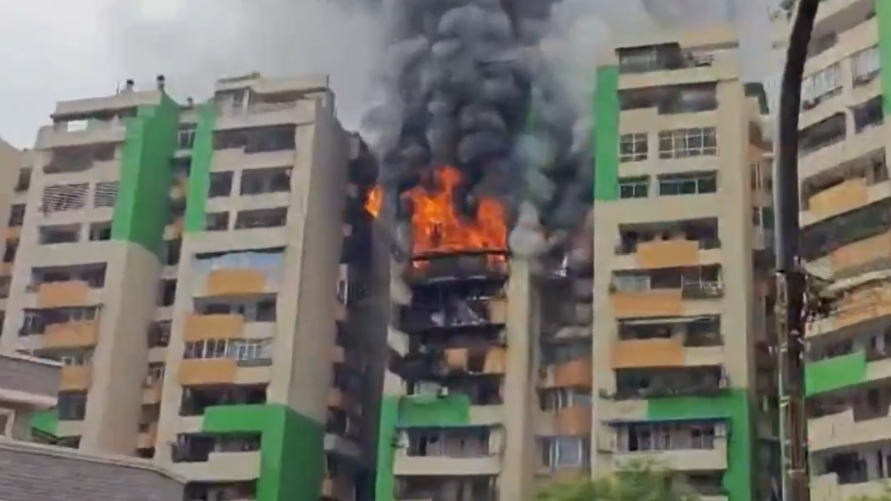 Ghaziabad apartment fire: Massive blaze erupts in Indirapuram, multiple flats gutted
