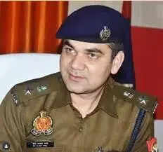 Bengal polls: Paths of ‘Singham’ & ‘Pushpa’ don’t cross, Falta focuses on taped EVM