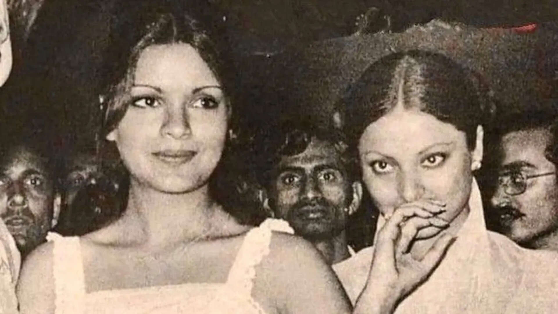 When Zeenat Aman’s OLD pic with Rekha sparked Deepika-Alia comparison debate