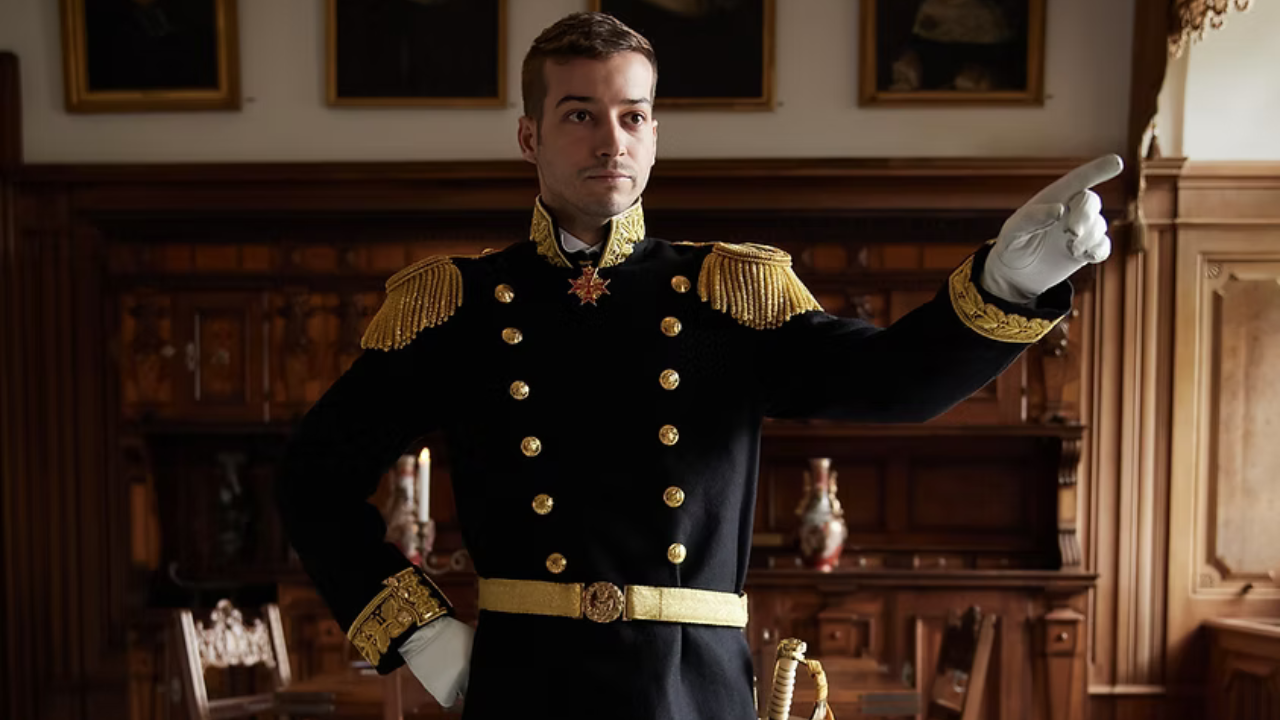Man proclaims himself king of Switzerland and he is building an empire for free