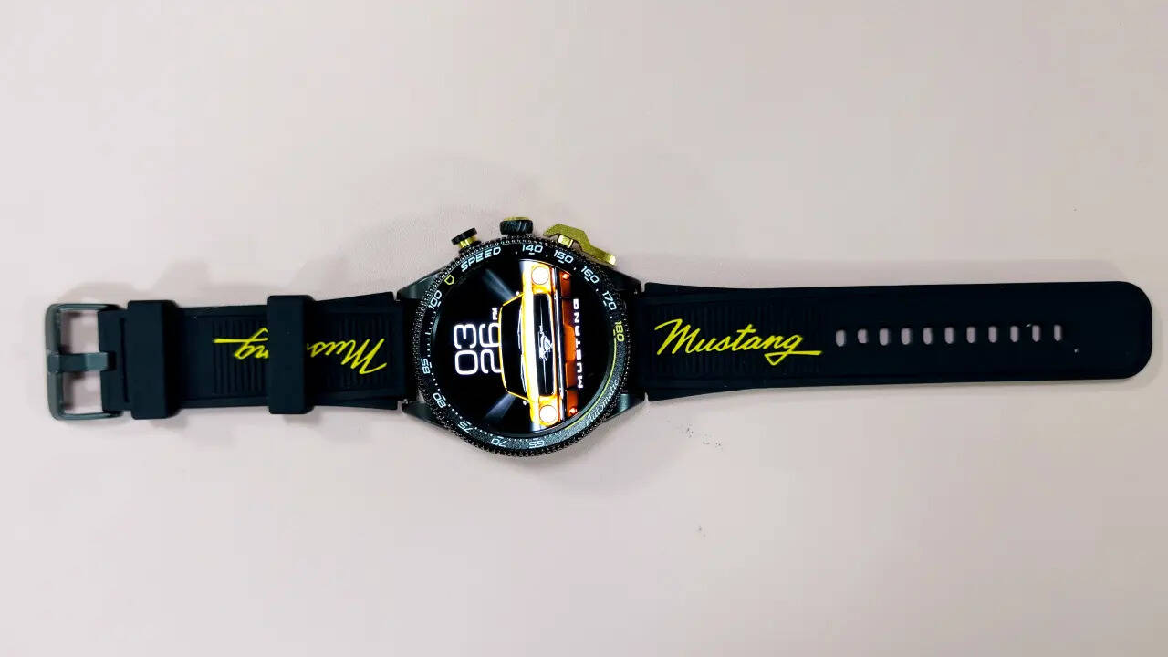 GoBoult Mustang