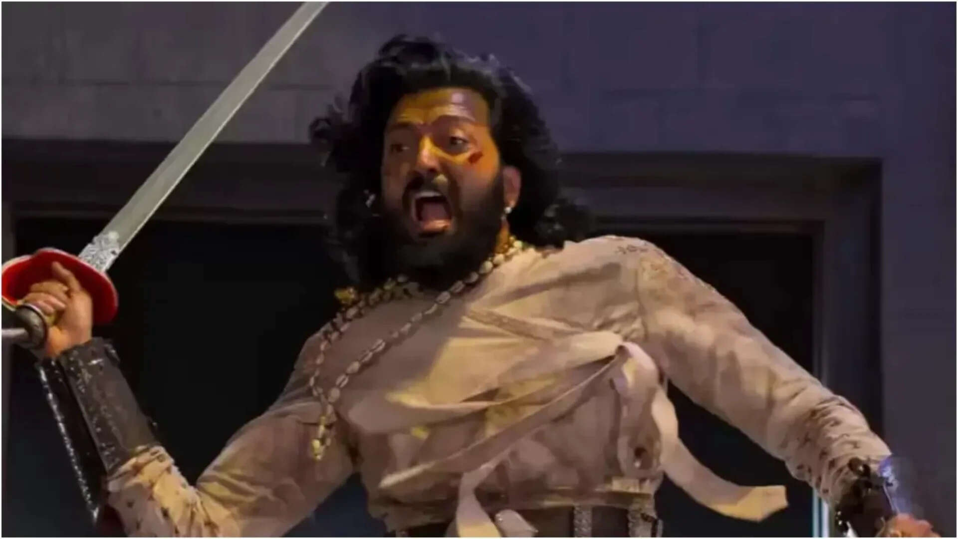 'Raja Shivaji' BO Day 3 [LIVE]: Riteish starrer is inching towards Rs 30 cr mark