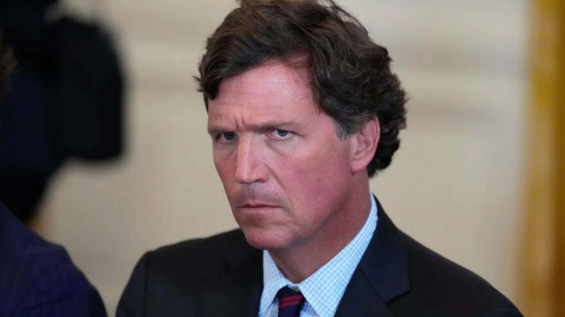 Tucker Carlson says Trump uses a 'spell' to make people around him more compliant