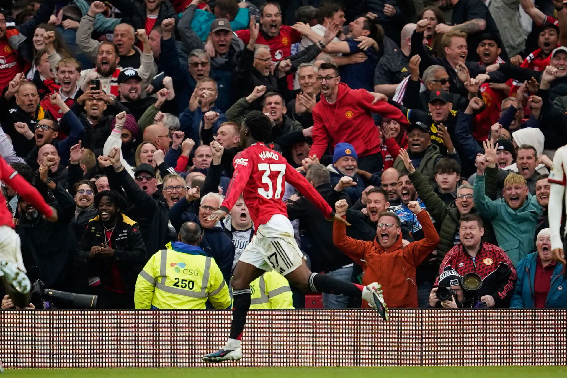 Mainoo plays hero as Man United secure Champions League football