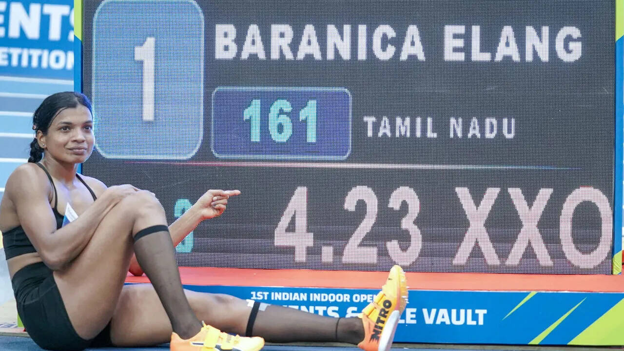 Baranica Elangovan clears 4.23m to better own pole vault NR