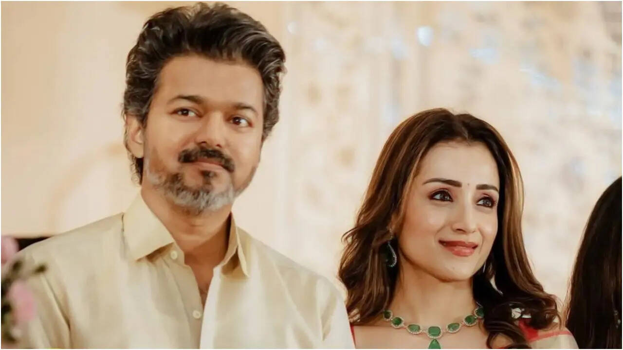 Trisha and Vijay Thalapathy's best on-screen moments