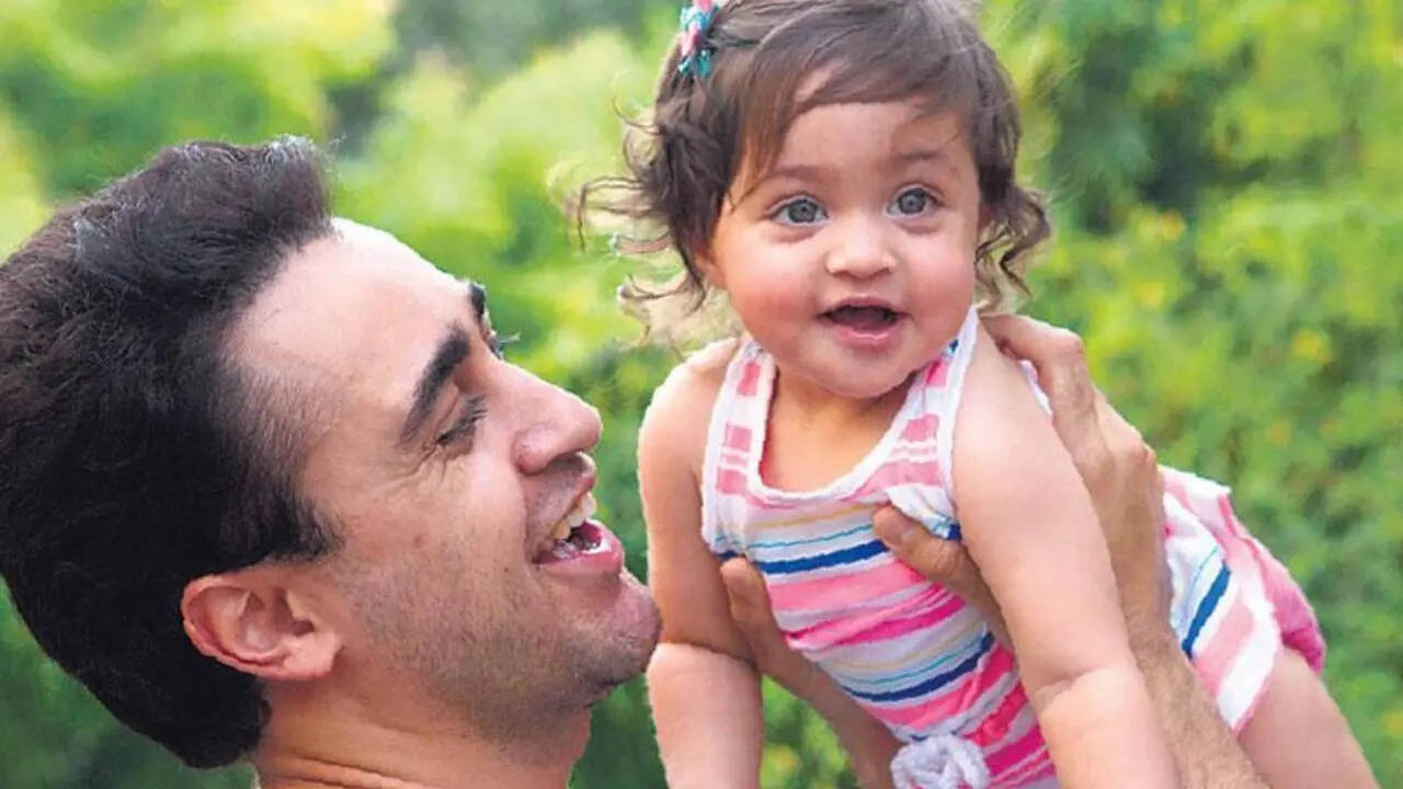 Imran Khan on co-parenting daughter Imara with ex-wife Avantika