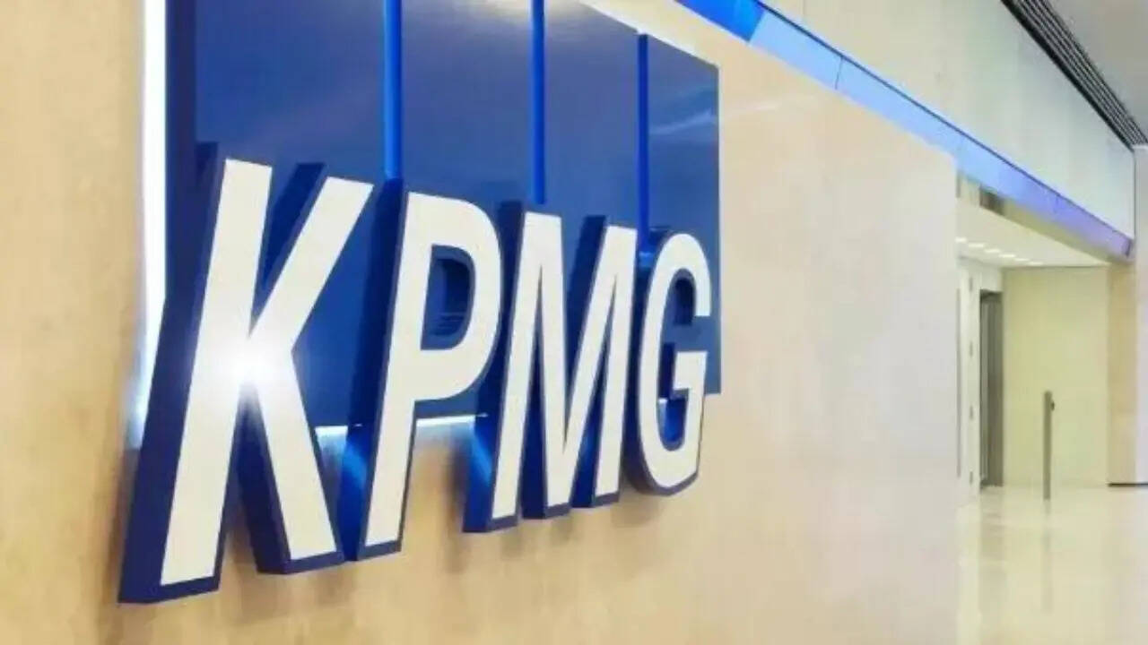 KPMG launches AI dashboard to boost smarter, frequent use by US employees