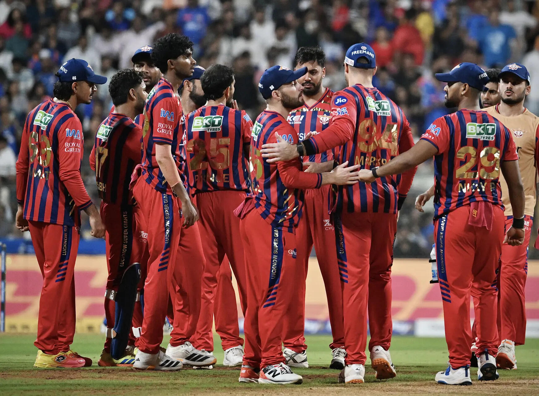 IPL 2026 playoff scenarios: LSG's hopes all but gone after six straight losses