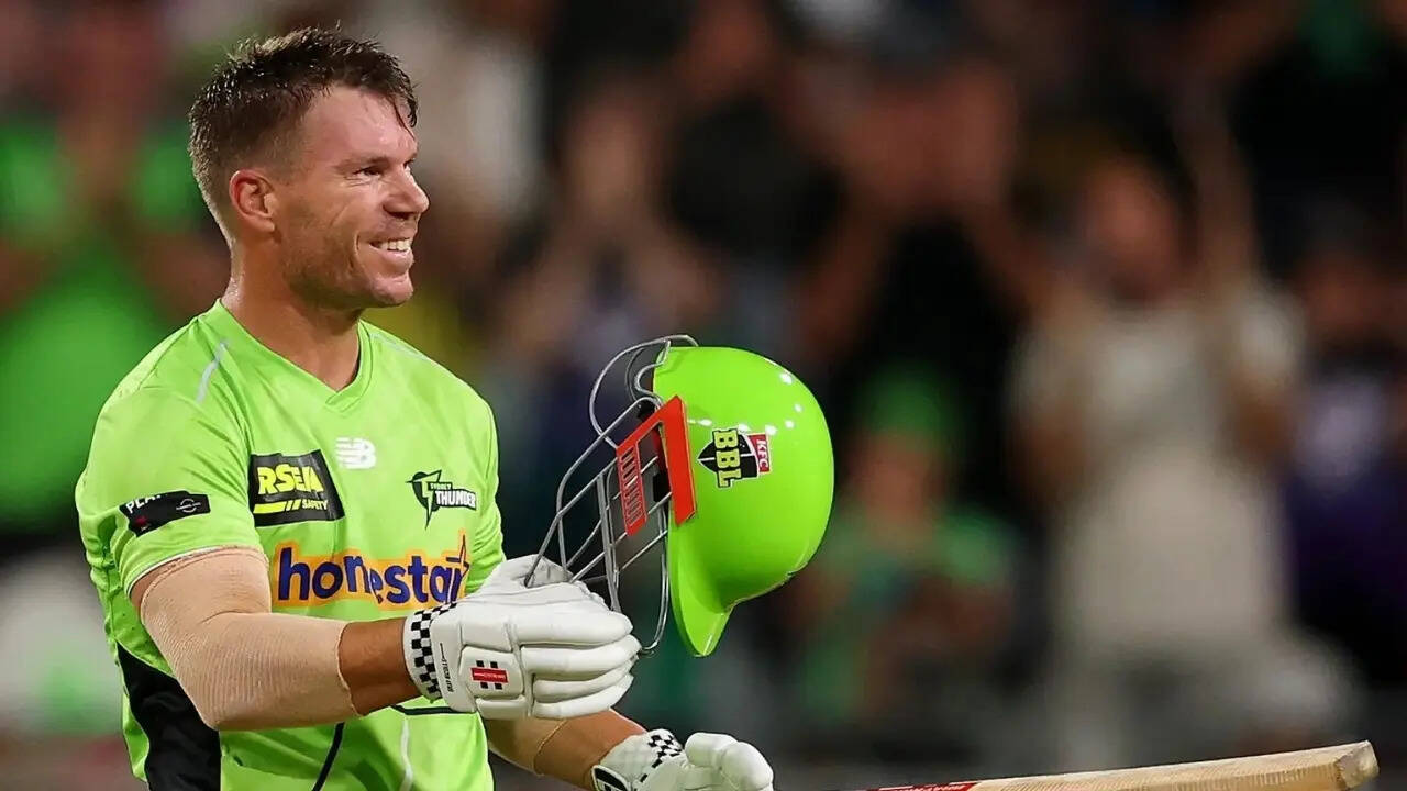 Warner questions PSL 'Team of the Year' selections as Babar Azam named captain
