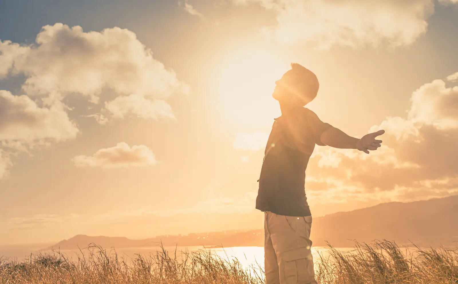 Stressed out? Experts Say Stillness is the Simple Secret to a Happy Mind