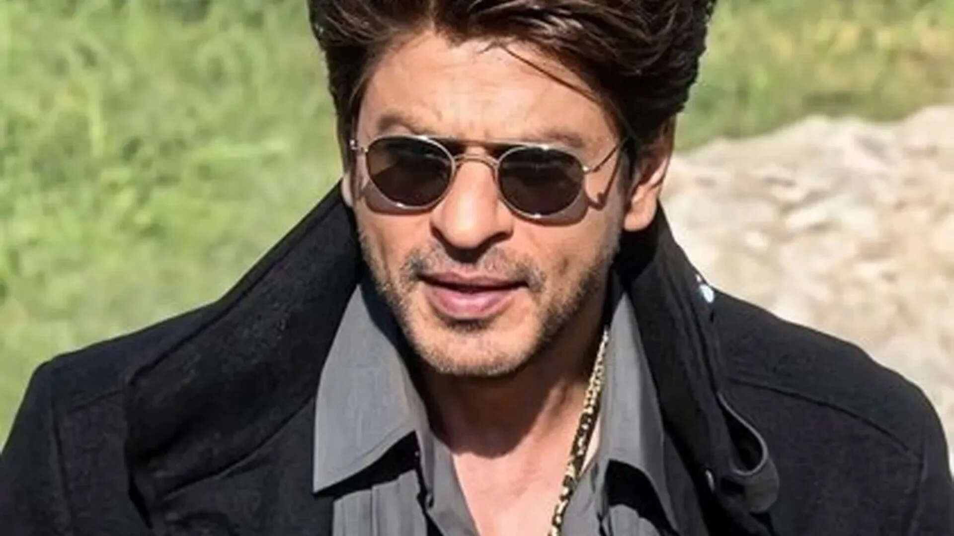 'King' set leaks: Shah Rukh Khan shoots solo scenes - WATCH