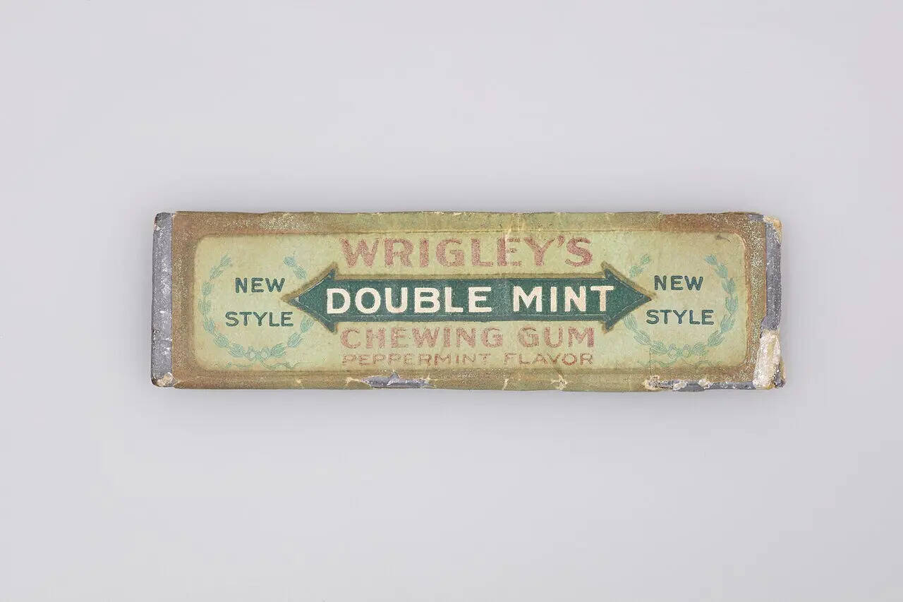 Stick_of_Wrigley_Doublemint_Chewing_Gum_and_Empty_Wrapper_Brought_on_Transatlantic_Flight_By_Charles_A._Lindbergh_-_DPLA_-_f2e43aa392c209179ffdd5eb3818fac2_(page_3)