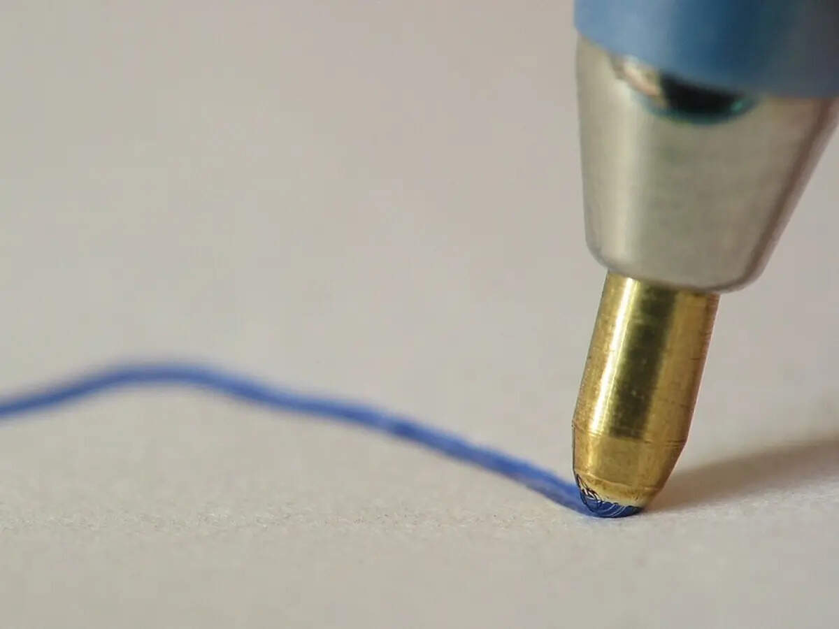 The simple comparison that led to the modern ballpoint pen