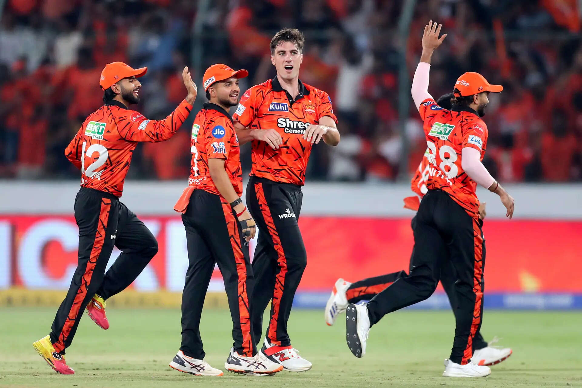 IPL playoff qualification scenarios: Sunrisers Hyderabad inch closer to top-4 finish
