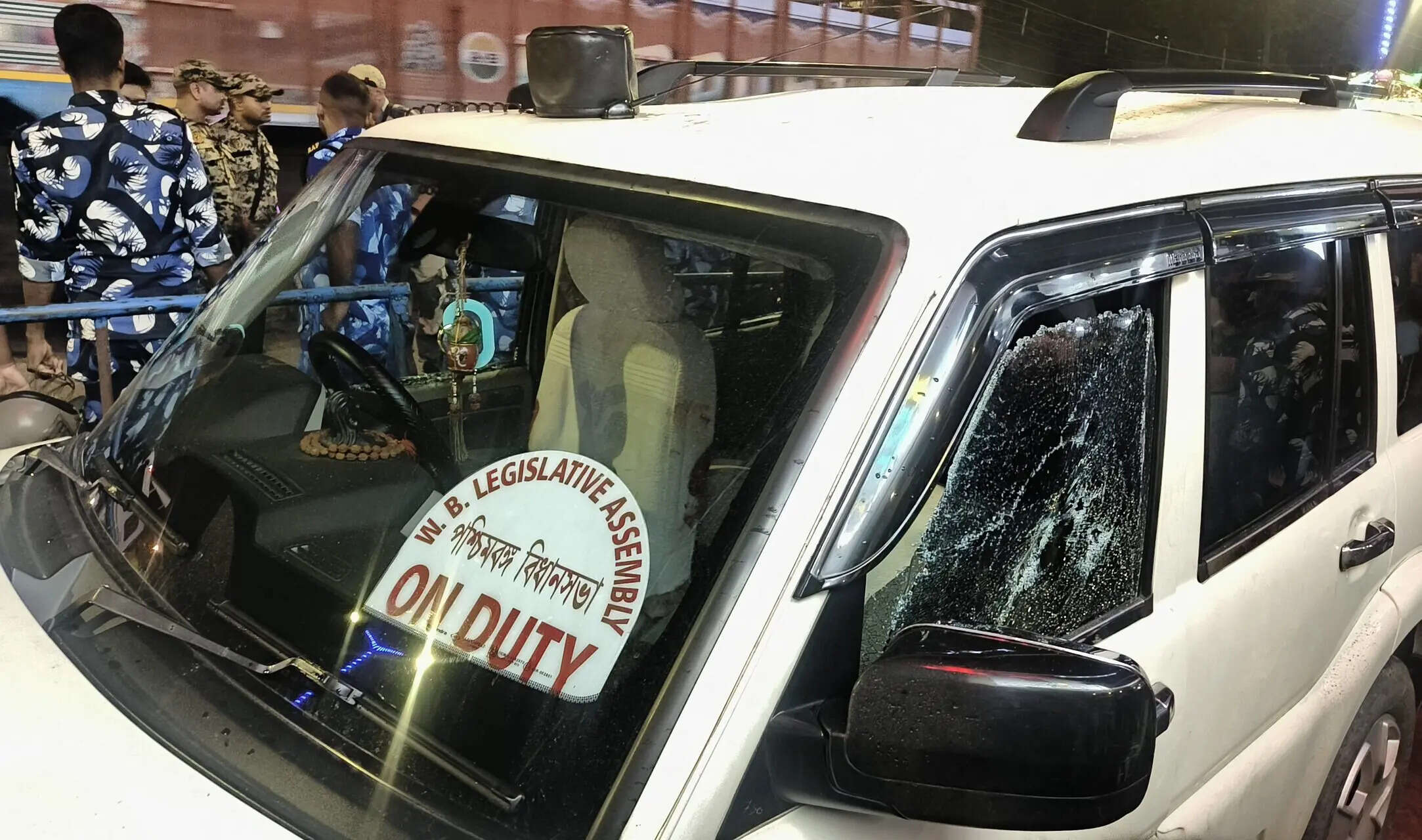 Suvendu Adhikari's personal assistant shot