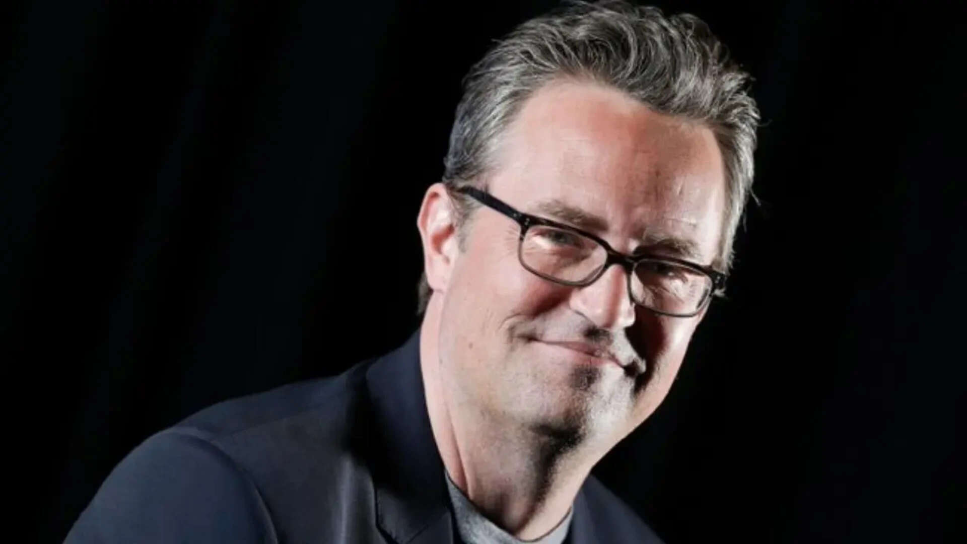 Matthew Perry’s ‘Friends’ items to be auctioned for charity