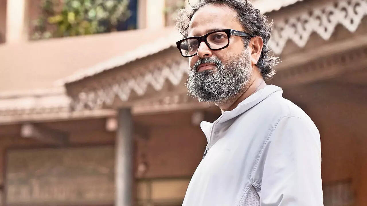 Nikkhil Advani to revive ‘Salaam-E-Ishq 2’ with new story