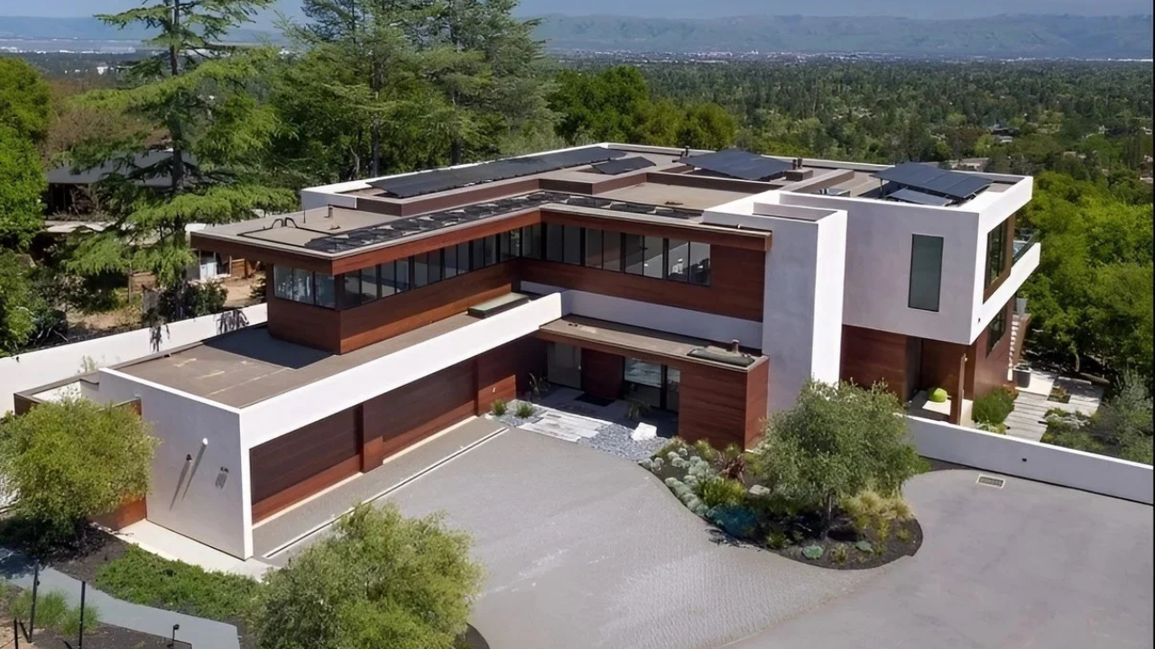Inside Sundar Pichai’s $40m California mansion with an infinity pool