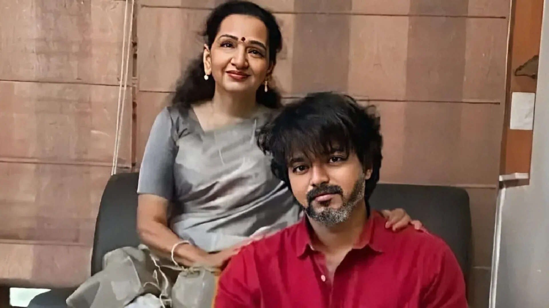 'Vijayrarely prefers night shoot', Shoba Chandrasekar reveals