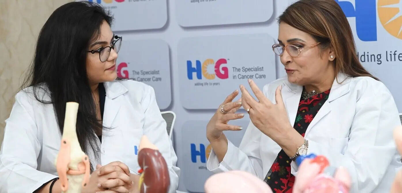 Dr Jyoti Gupta, Breast Surgeon_ Dr Rupali Basu, Regional Business Head, East & AP.