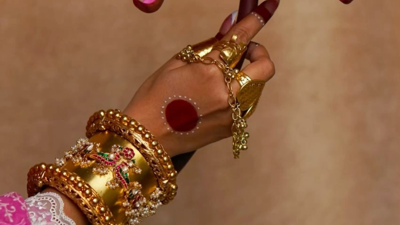 14K vs 18K Gold Jewelery
