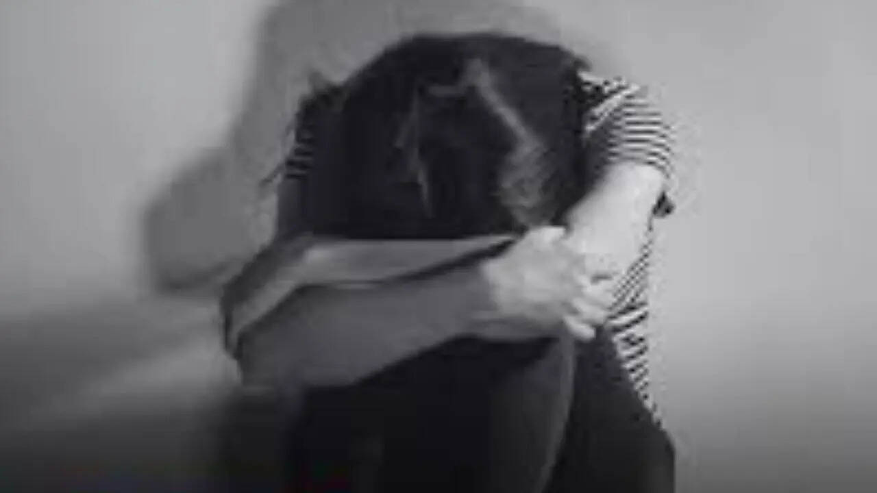 Kiddnapped at knifepoint, 11-year-old gang-raped in Ayodhya