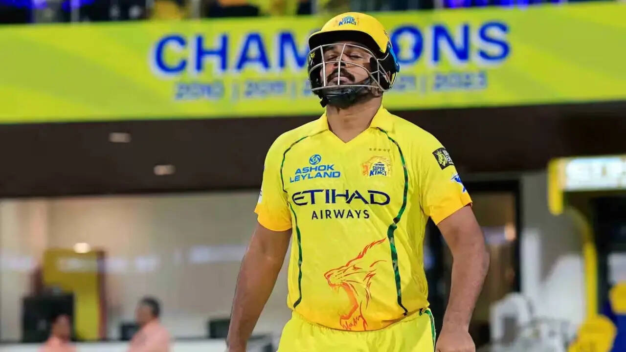 CSK vs LSG Live: Urvil Patel explodes, hits joint-fastest fifty in IPL history