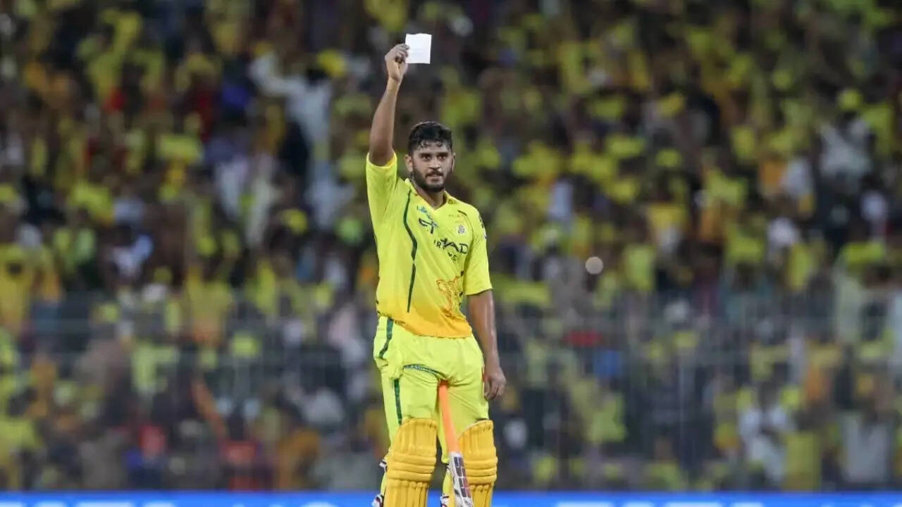 ‘This is for… ‘: What was written on Urvil Patel’s paper slip after 13-ball fifty?