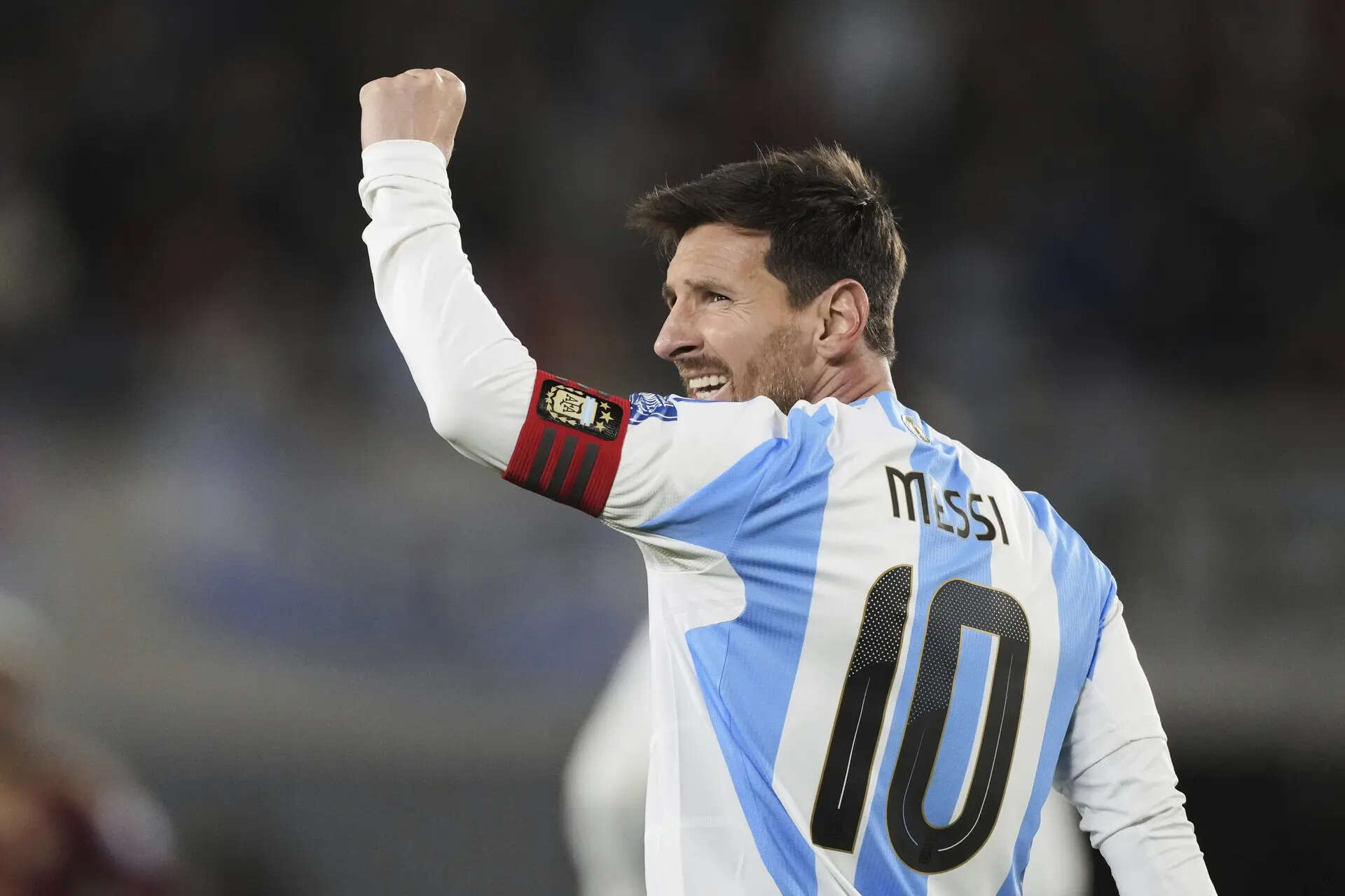 Lionel Messi scores twice in an emotional home farewell for Argentina