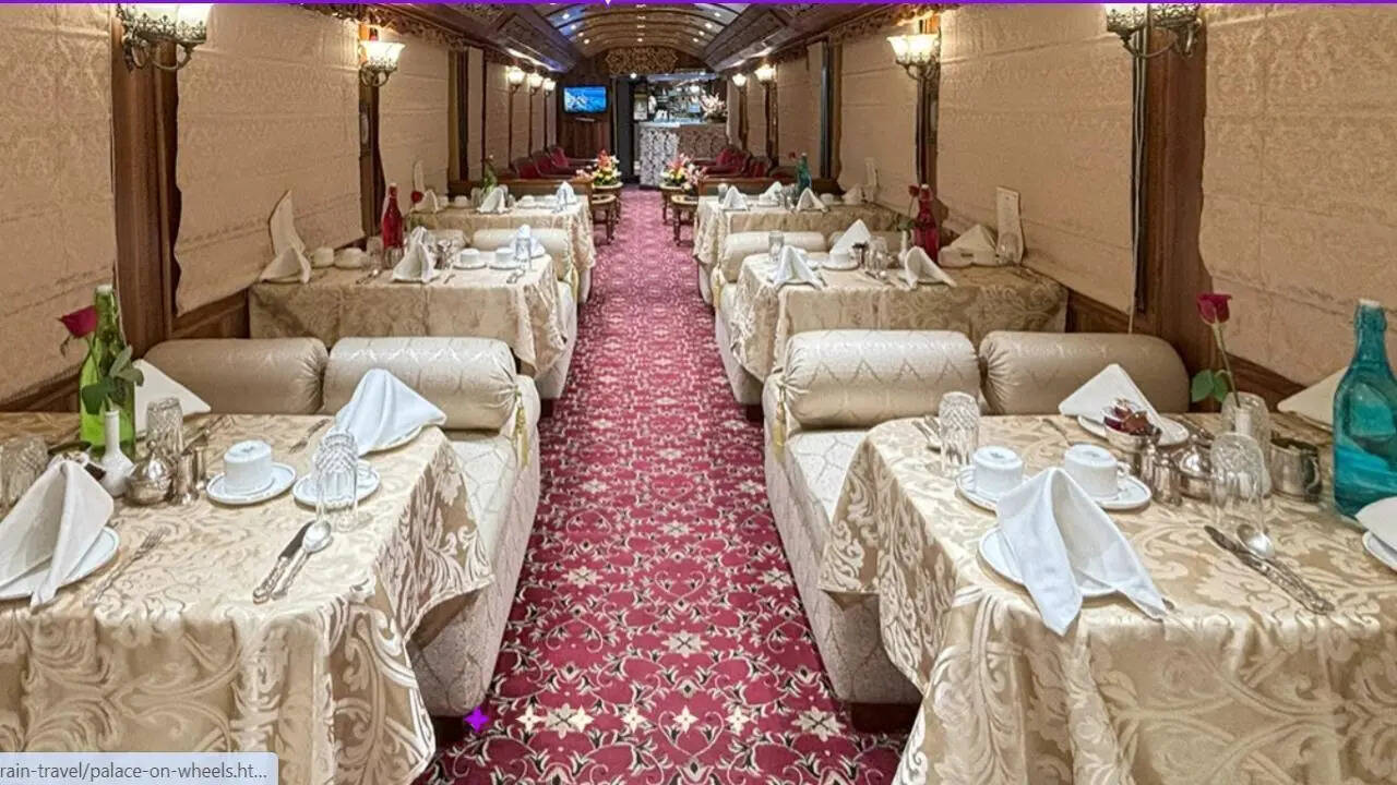 Palace on wheels
