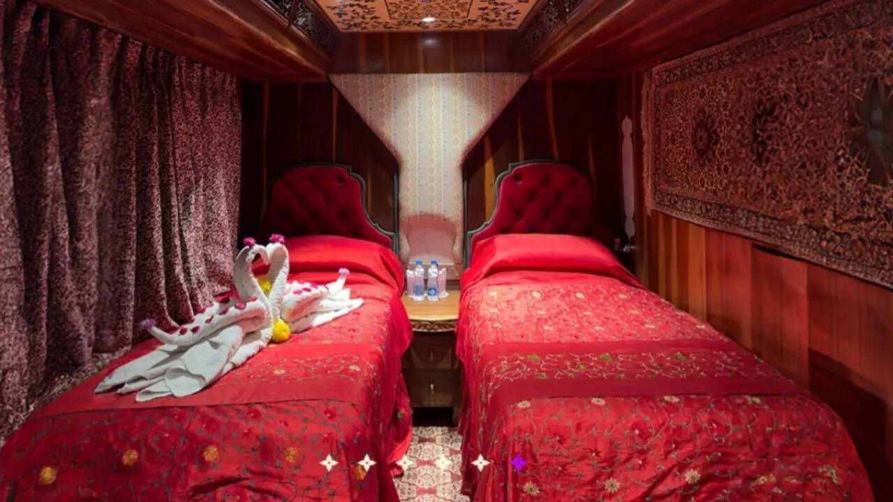 Palace on wheels