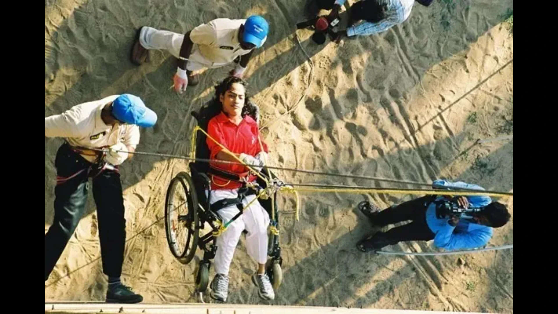 Rappelling