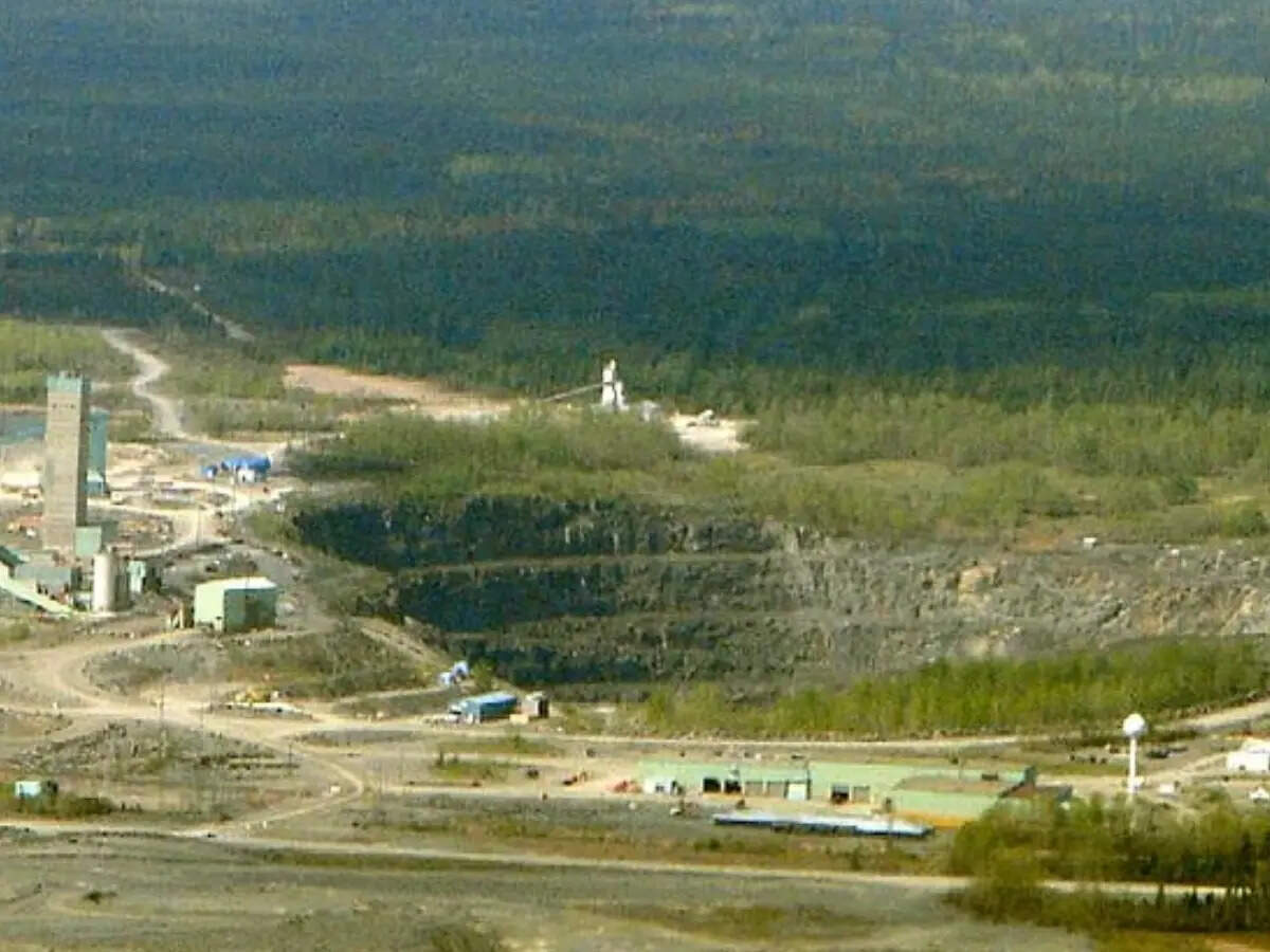 Researchers found liquid water nearly 2 billion years old deep below Canada