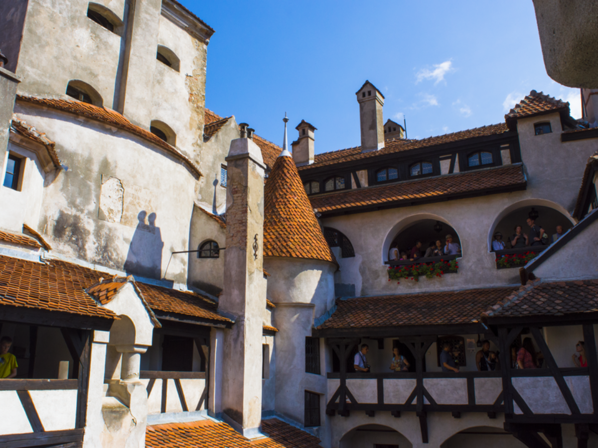 Castelul Bran - view from balcony