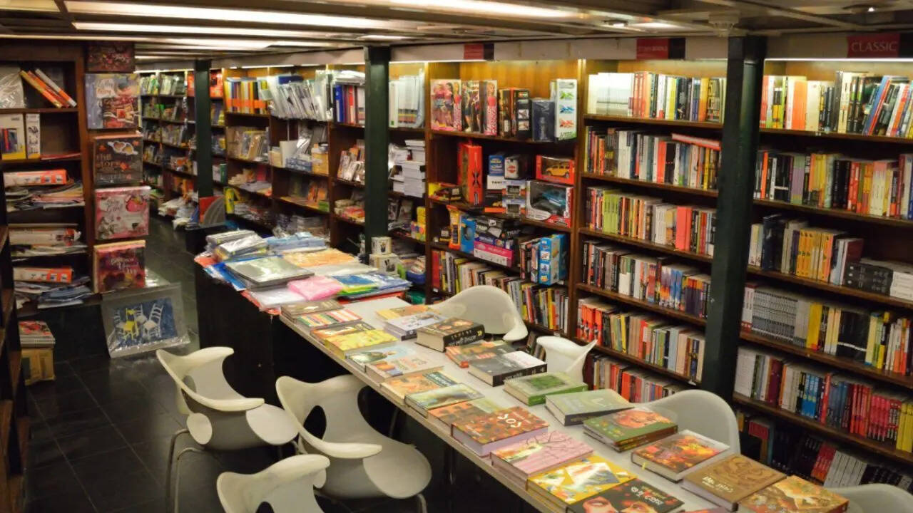 Oxford Bookstore, Kolkata