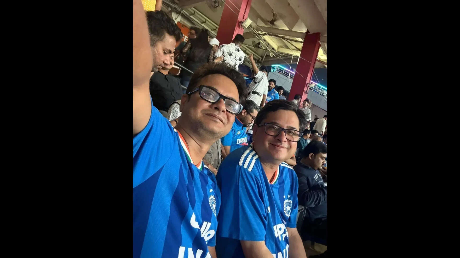 A file photo of Rahul Arunoday Banerjee with his brother, Anirban, at Eden Gardens