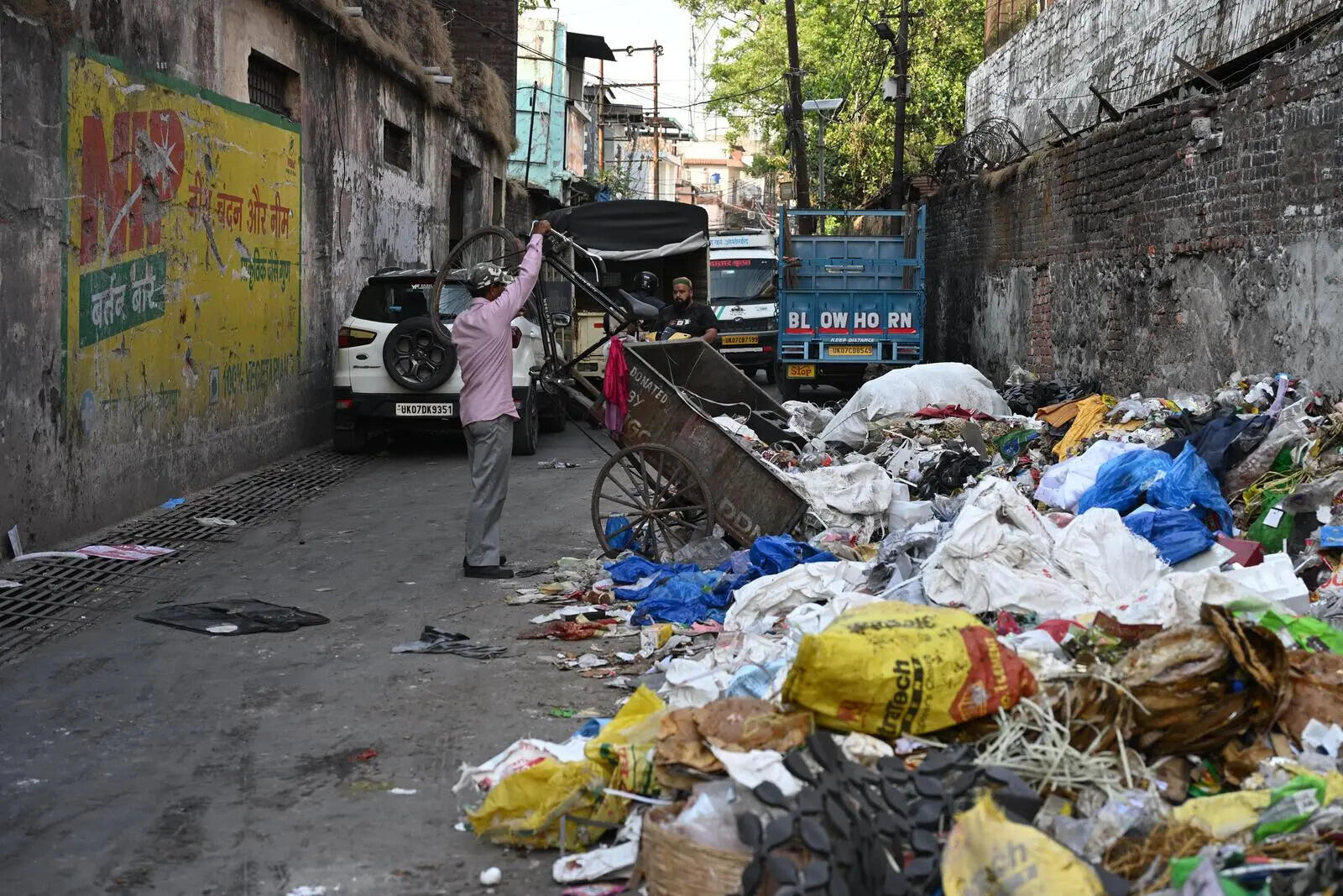Raja Road-Kooda Gali 05.jpg