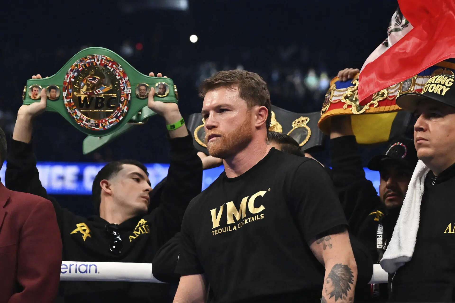 Alvarez Crawford Boxing
