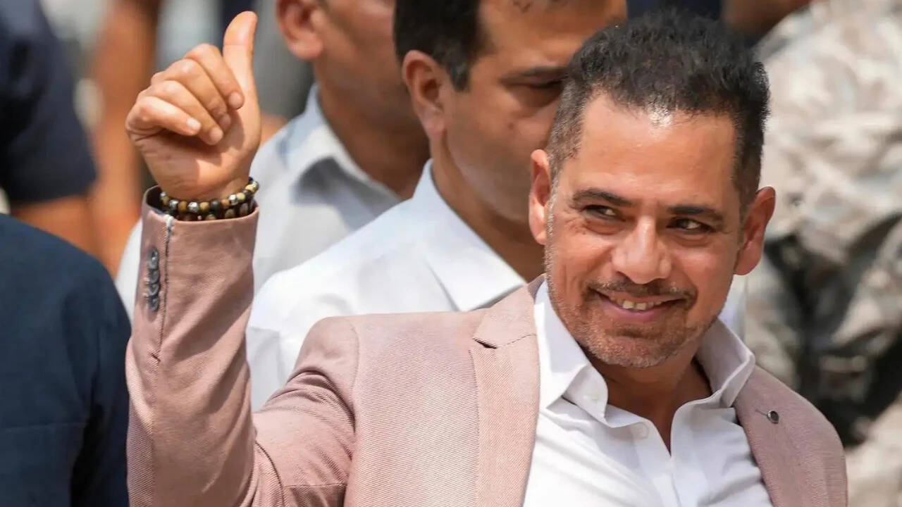 Pre-arrest bail for Vadra in Haryana land deal-linked laundering probe