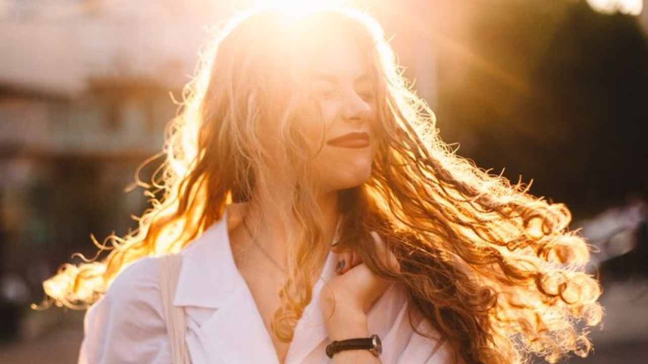 How UV Rays Affect Your Hair Health