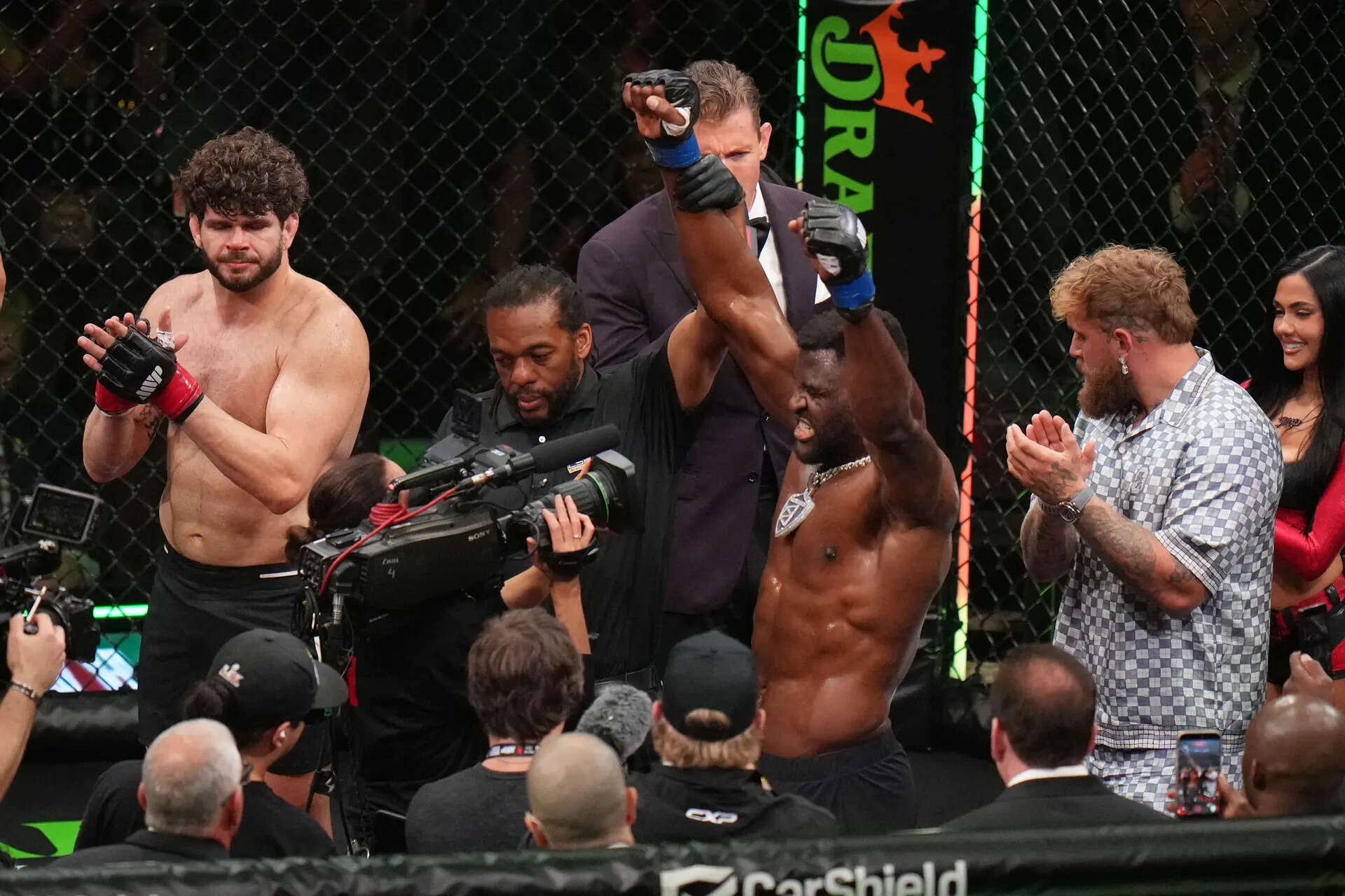 Ngannou Lins Mixed Martial Arts