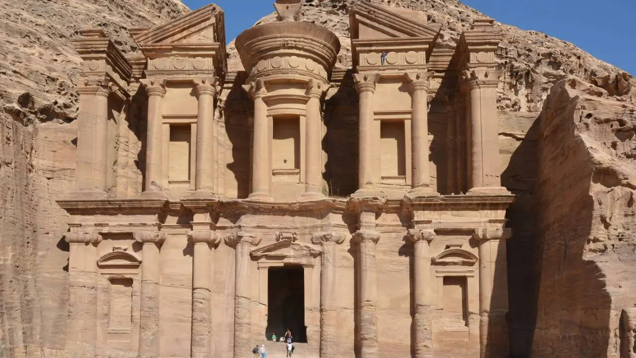 Petra – The carved city in stone