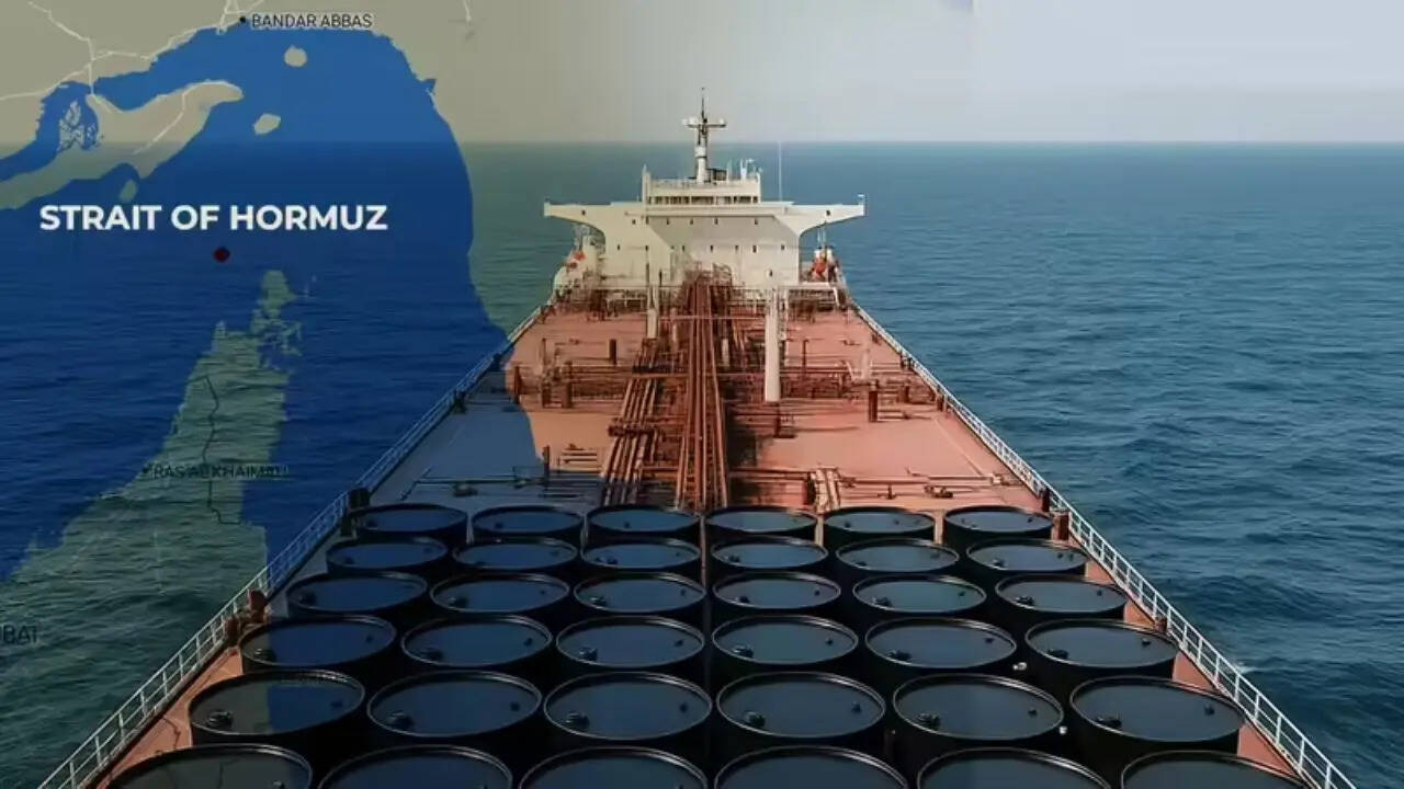 India plans to send oil tankers through Strait of Hormuz for new supply amid Iran conflict disruptions