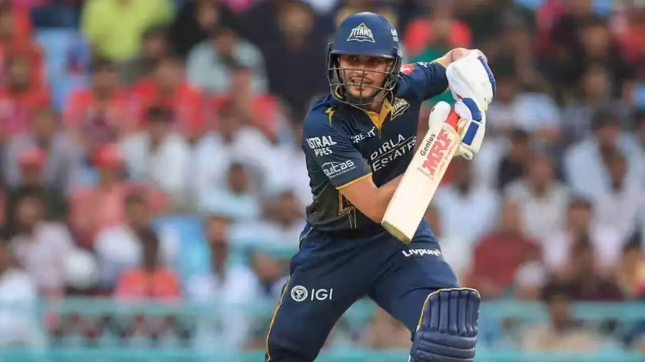 GT vs CSK Live: Gill and Sai Sudharsan give Gujarat blazing start against CSK