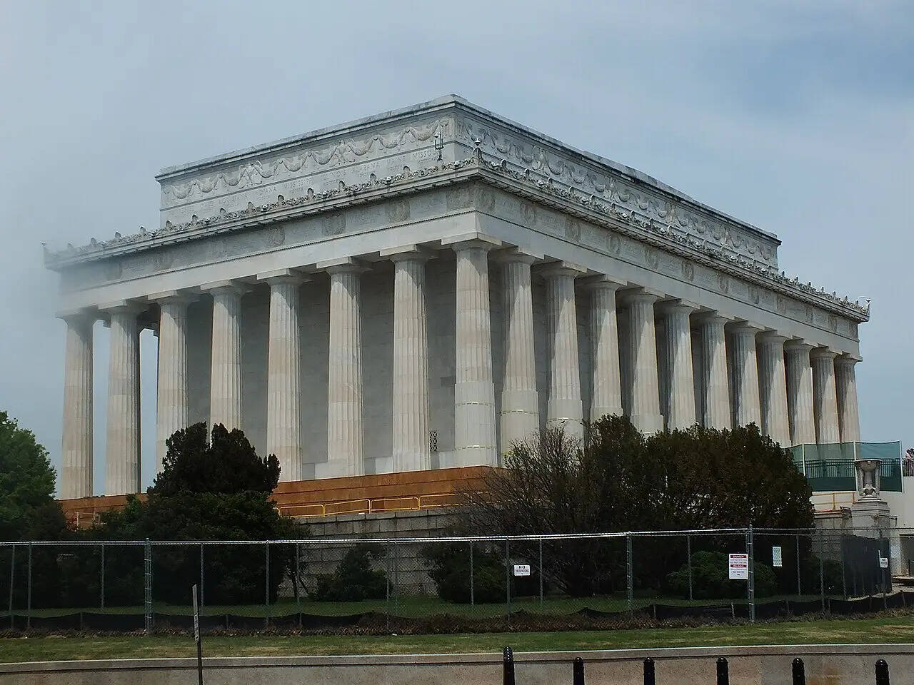 Lincoln_Memorial_(2024)