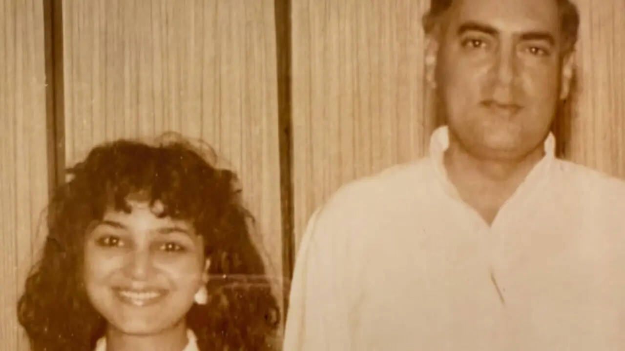 Alisha shares RARE photo and personal letter from Rajiv Gandhi