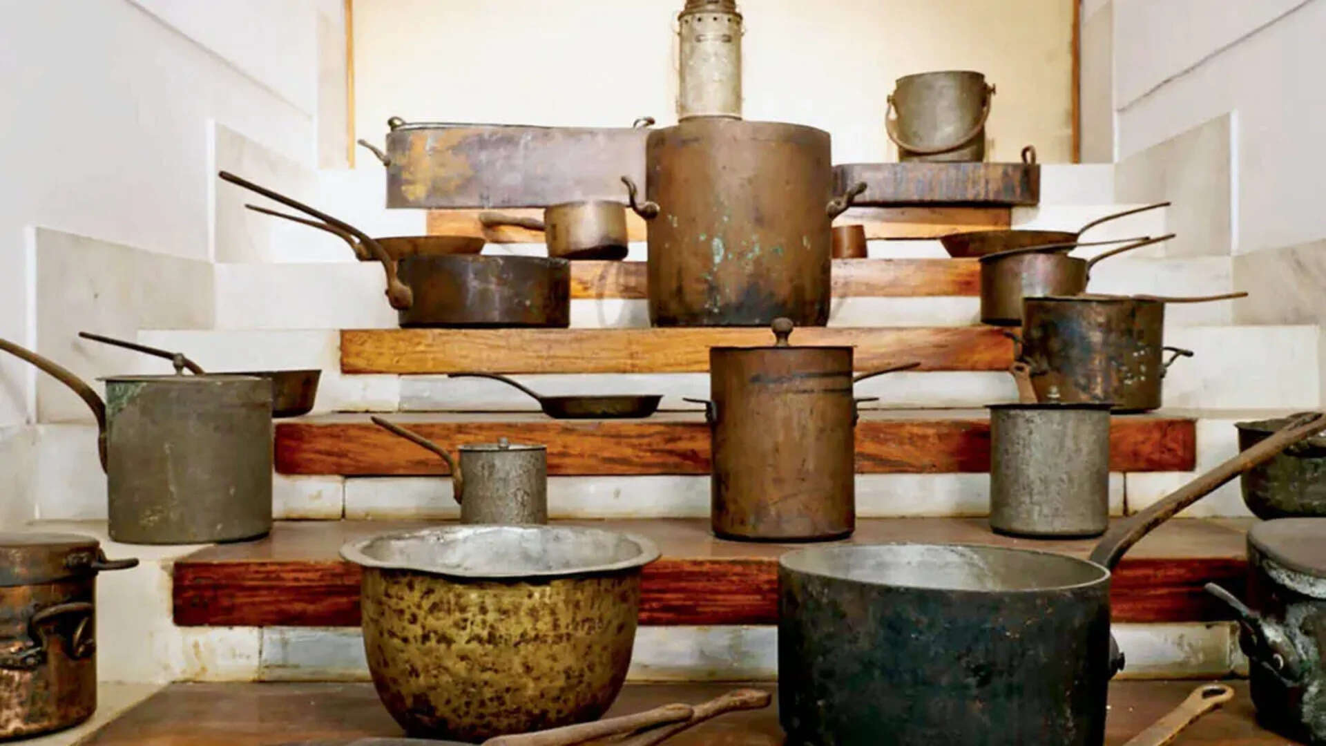 A display of historical artefacts at Kitchen gallery within the Rashtrapati Bhavan Museum
