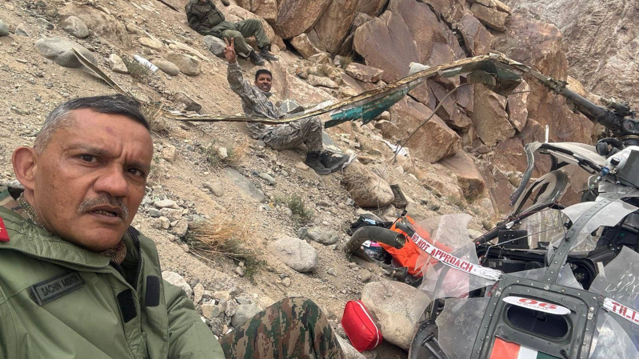 Major General among 3 Army officers survive Cheetah copter crash in Leh; selfie of May 20 accident goes viral