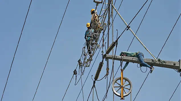 Em-power: Decarbonisation and worker safety in India’s electricity sector are crucial